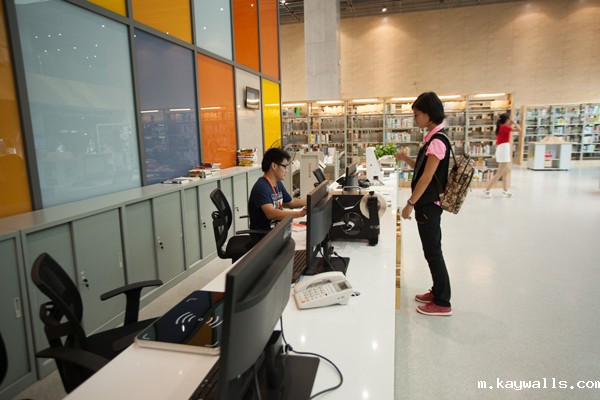 RFID自助借还书机,图书自主借还设备,RFID智慧图书馆,读者证读写器,平板读写一体机